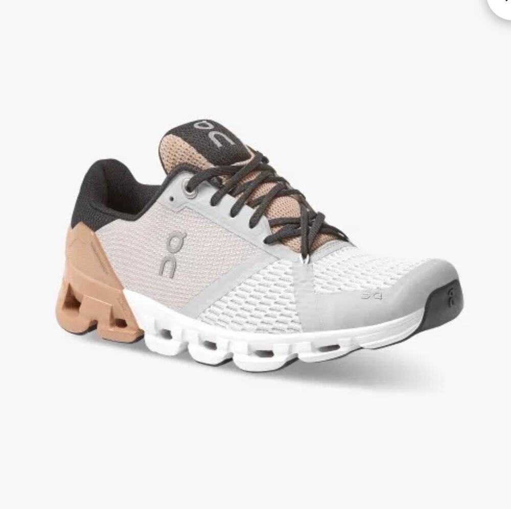 On Running Cloudflow 3.0 Rock Rose Women’s Running Shoes Size 9